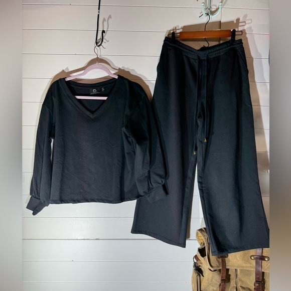 G by Giuliana Black Track Pants with Drawstring Waist - Picture 1 of 14